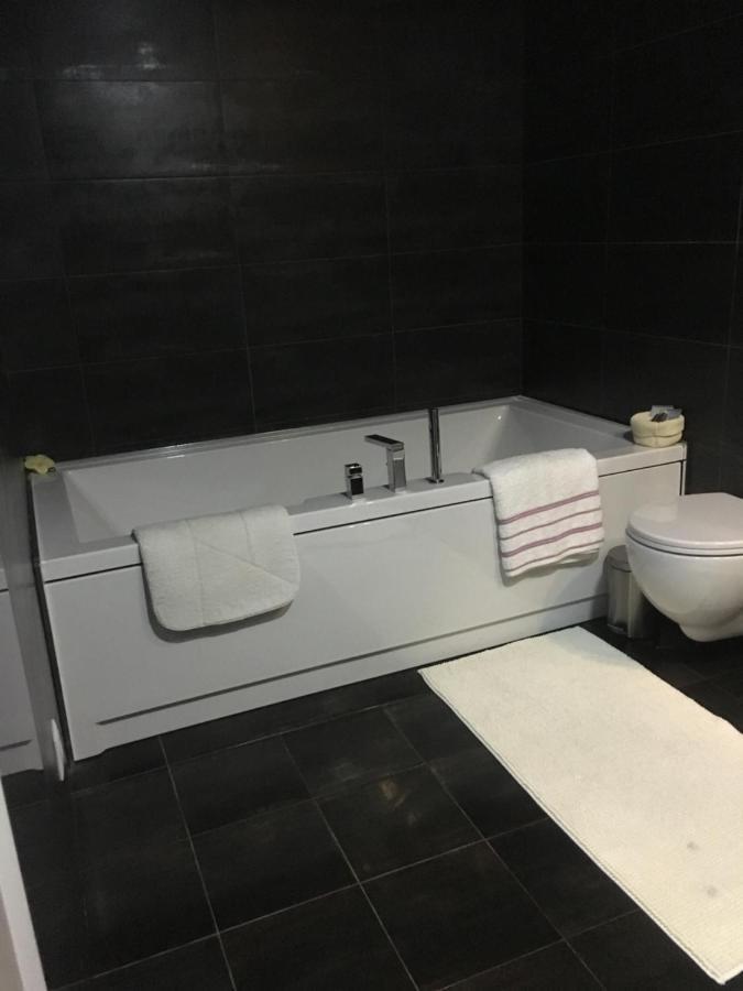 Altamira House Villa Виана до Кастело Екстериор снимка